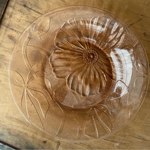 Vintage KIG Group Hibiscus Pattern Pink Depression Glass Serving Bowl Floral! - Picture 3 of 4